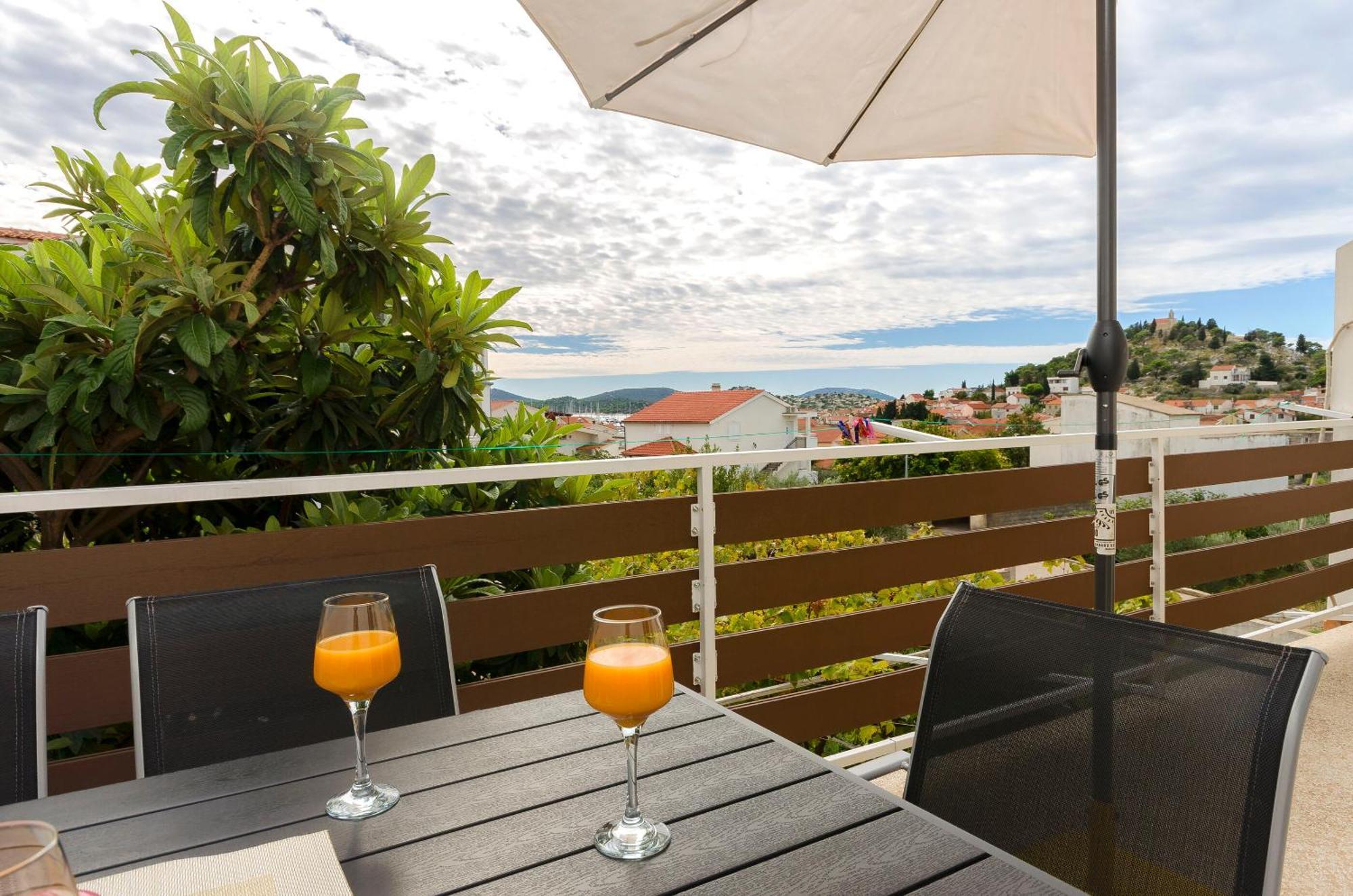 Apartments Sanja Tribalj Zewnętrze zdjęcie